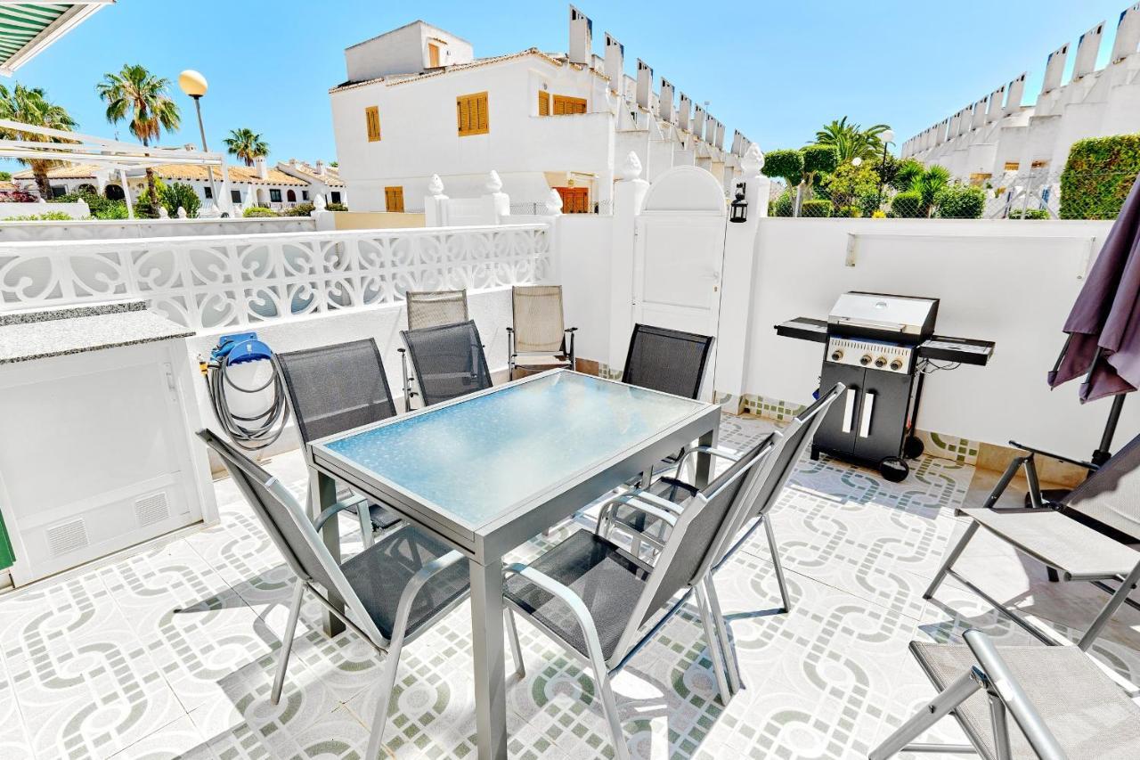 Espanhouse Sonia In La Zenia Playas De Οριουέλα Εξωτερικό φωτογραφία